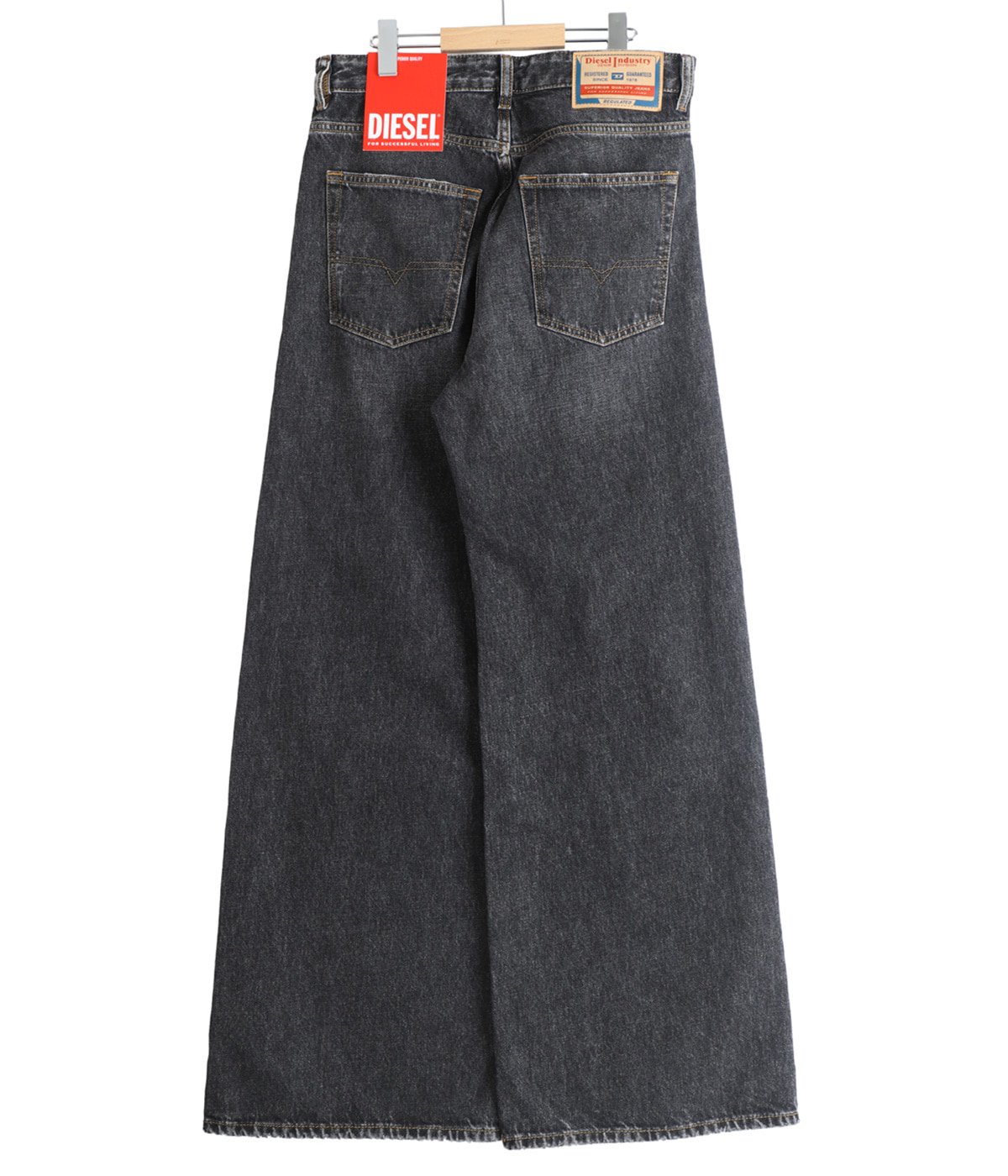 D-RISE ブラックデニムパンツ サイズ26 D-RISE ブラックデニムパンツ サイズ26 Relaxed Jeans - D-Rise