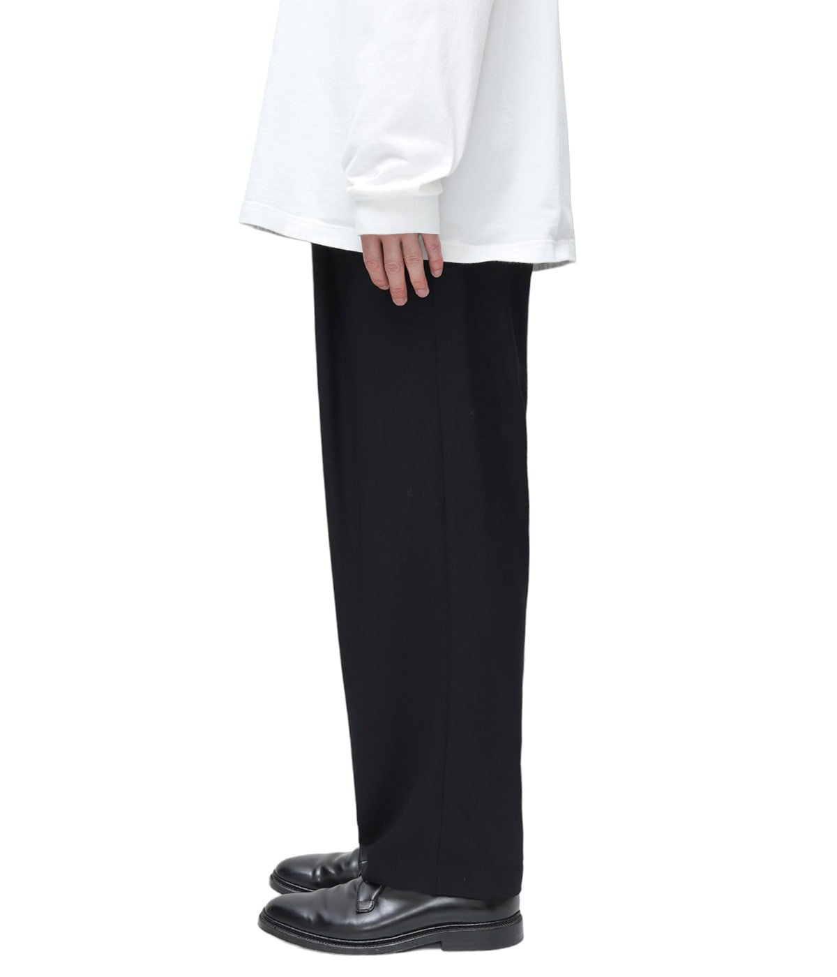 DOUBLE PLEATED EASY TROUSERS | MARKAWARE(マーカウェア) / パンツ