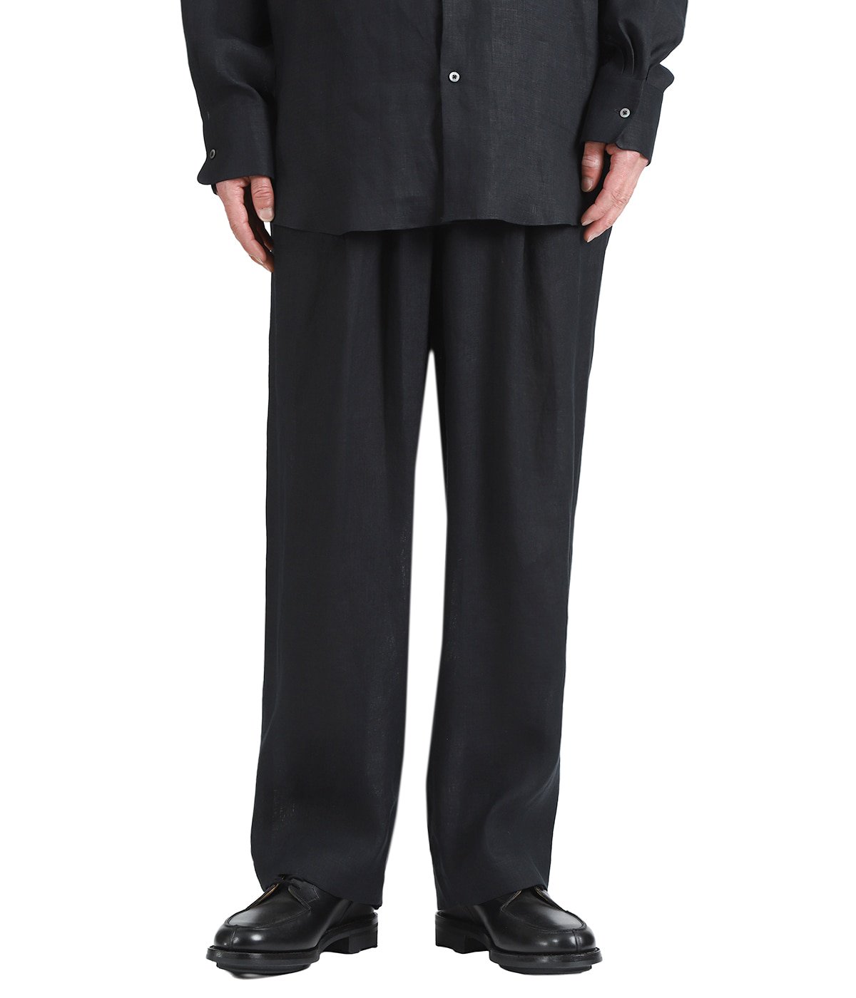 DOUBLE PLEATED EASY TROUSERS -HEMP SHIRTING- | MARKAWARE(マーカ