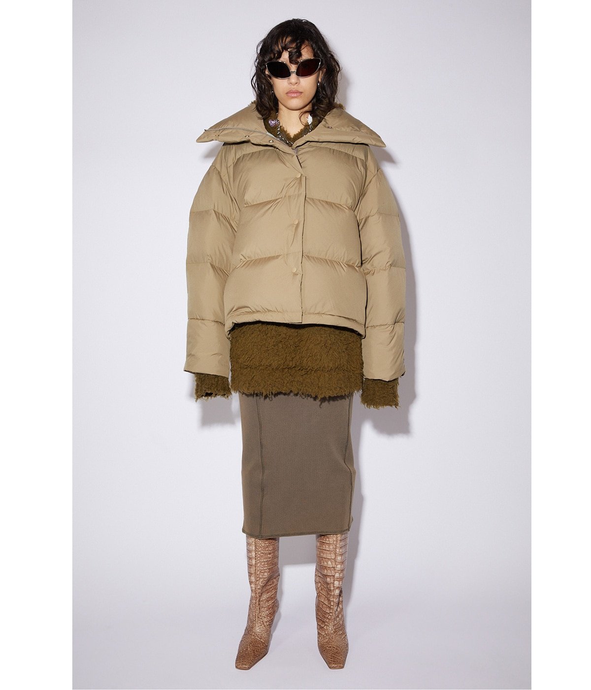 Acne Studios （Women）ダウン•種類ダウンコートジャケット