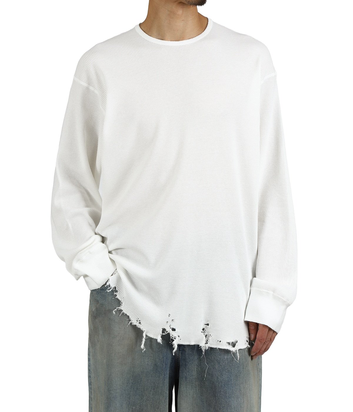 model（175cm / 60kg）B85 W75 H92 着用サイズ：1
