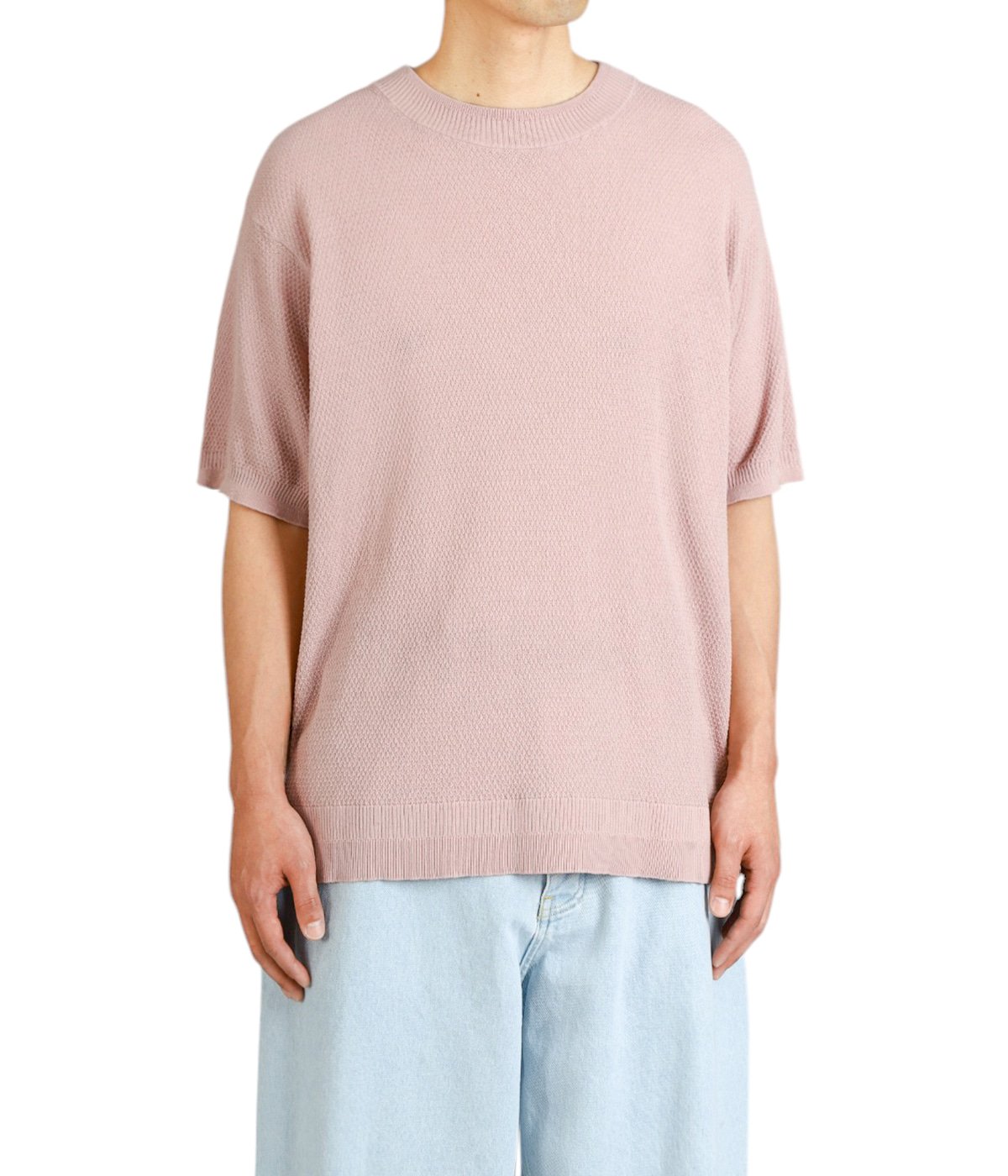 model（177cm / 62kg）B87 W73 H92 着用サイズ：L