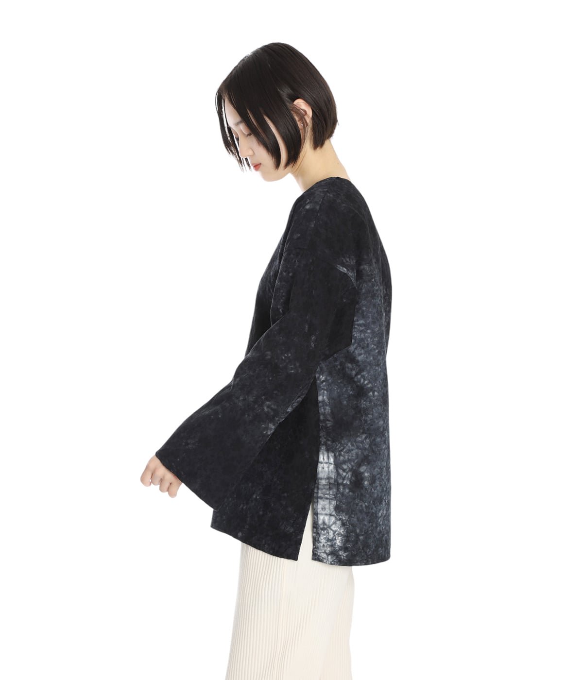 model（166cm） 着用サイズ：M
