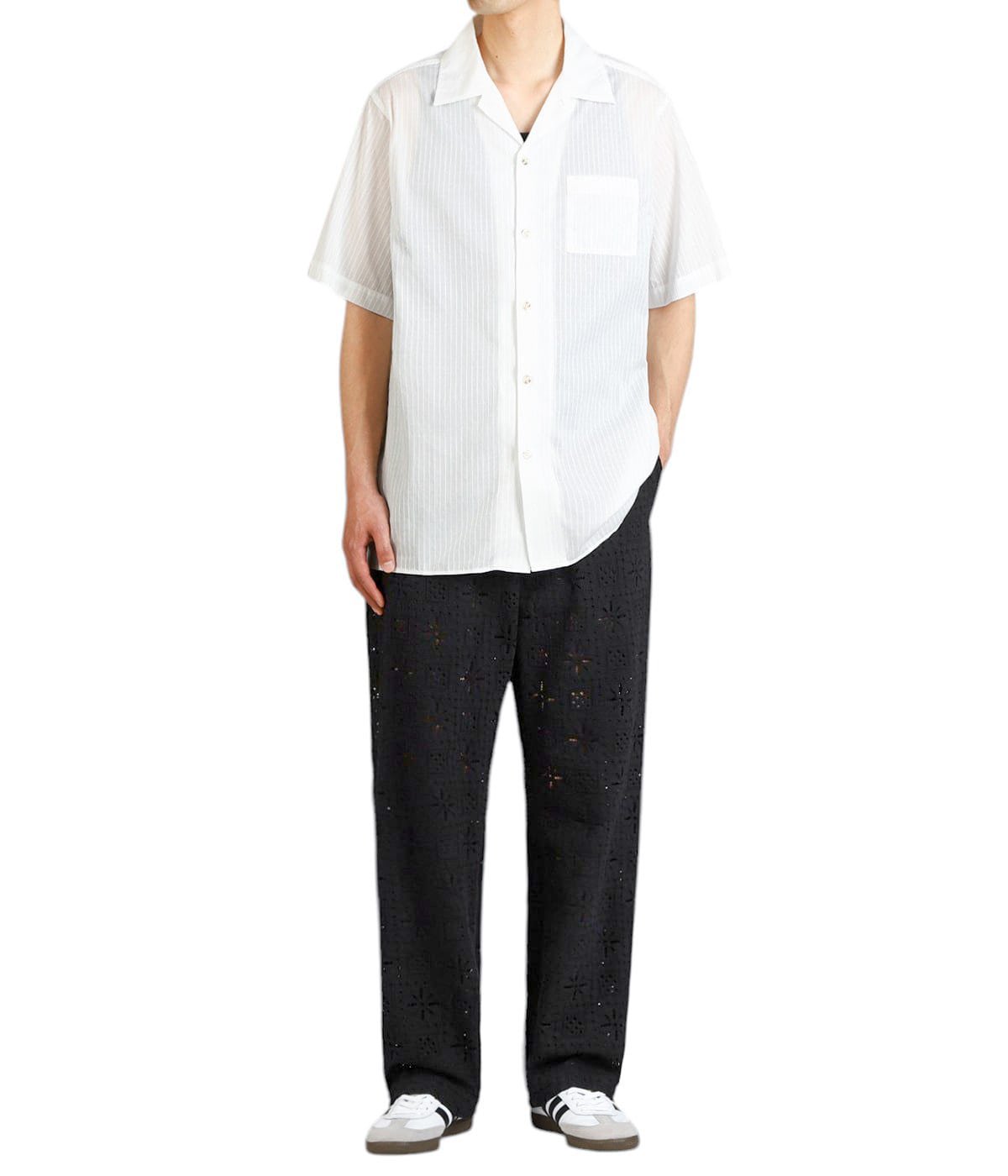 model（177cm / 62kg）B87 W73 H92 着用サイズ：L