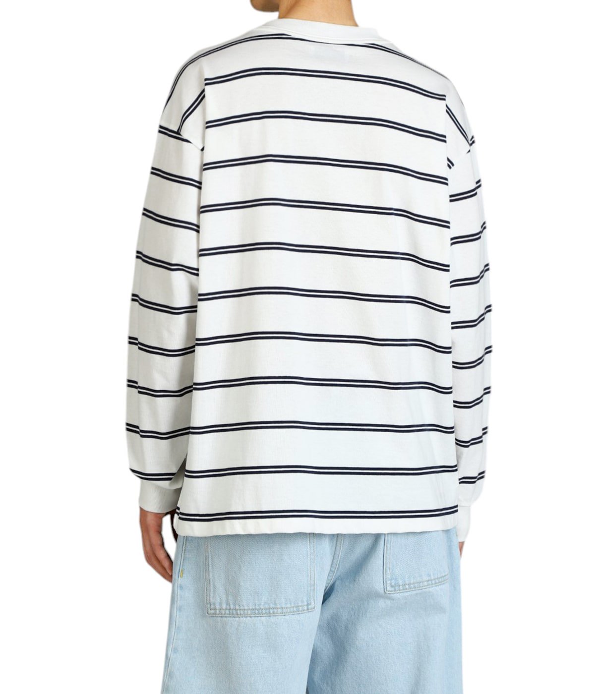 model（177cm / 62kg）B87 W73 H92 着用サイズ：L