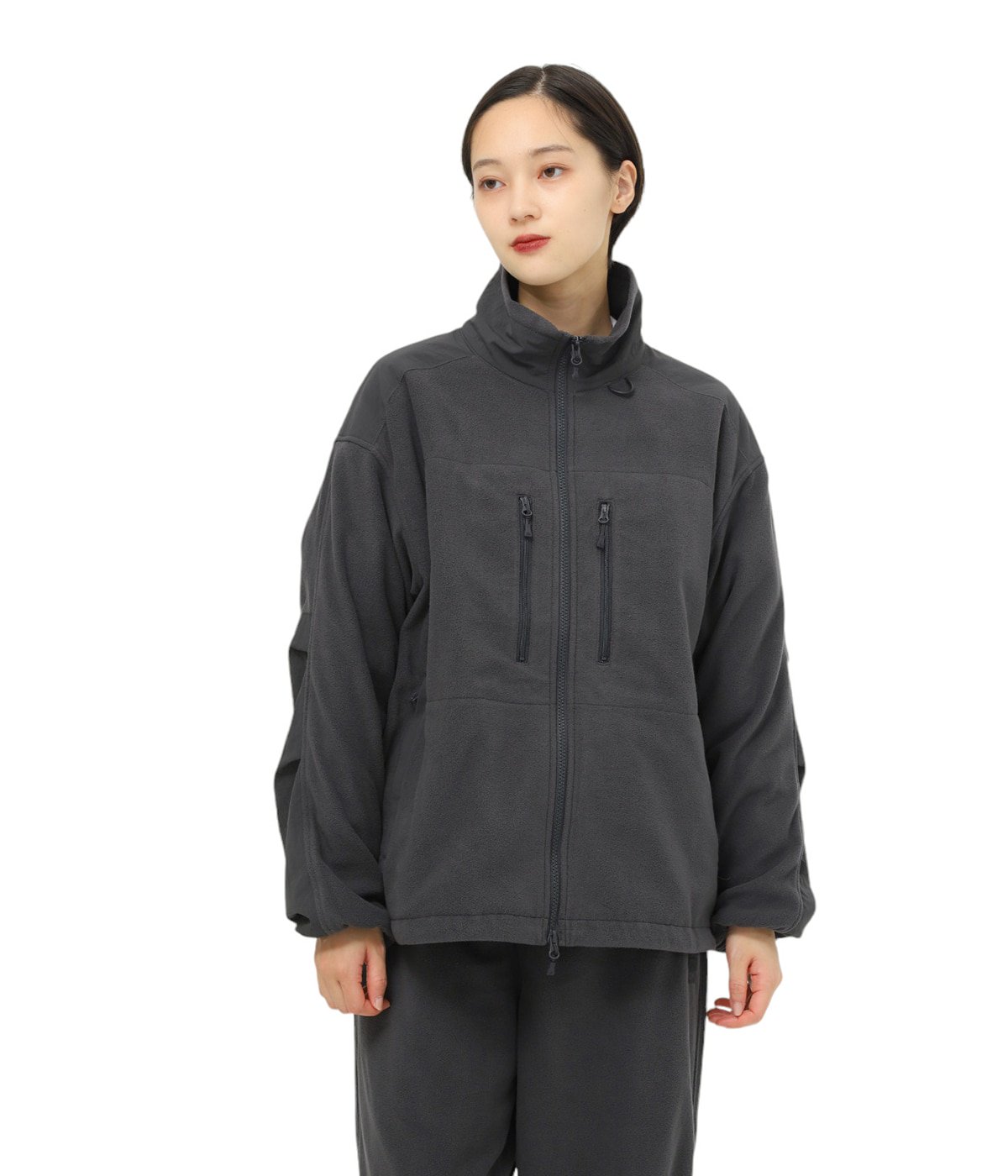 model（166cm） 着用サイズ：FREE(ONE)