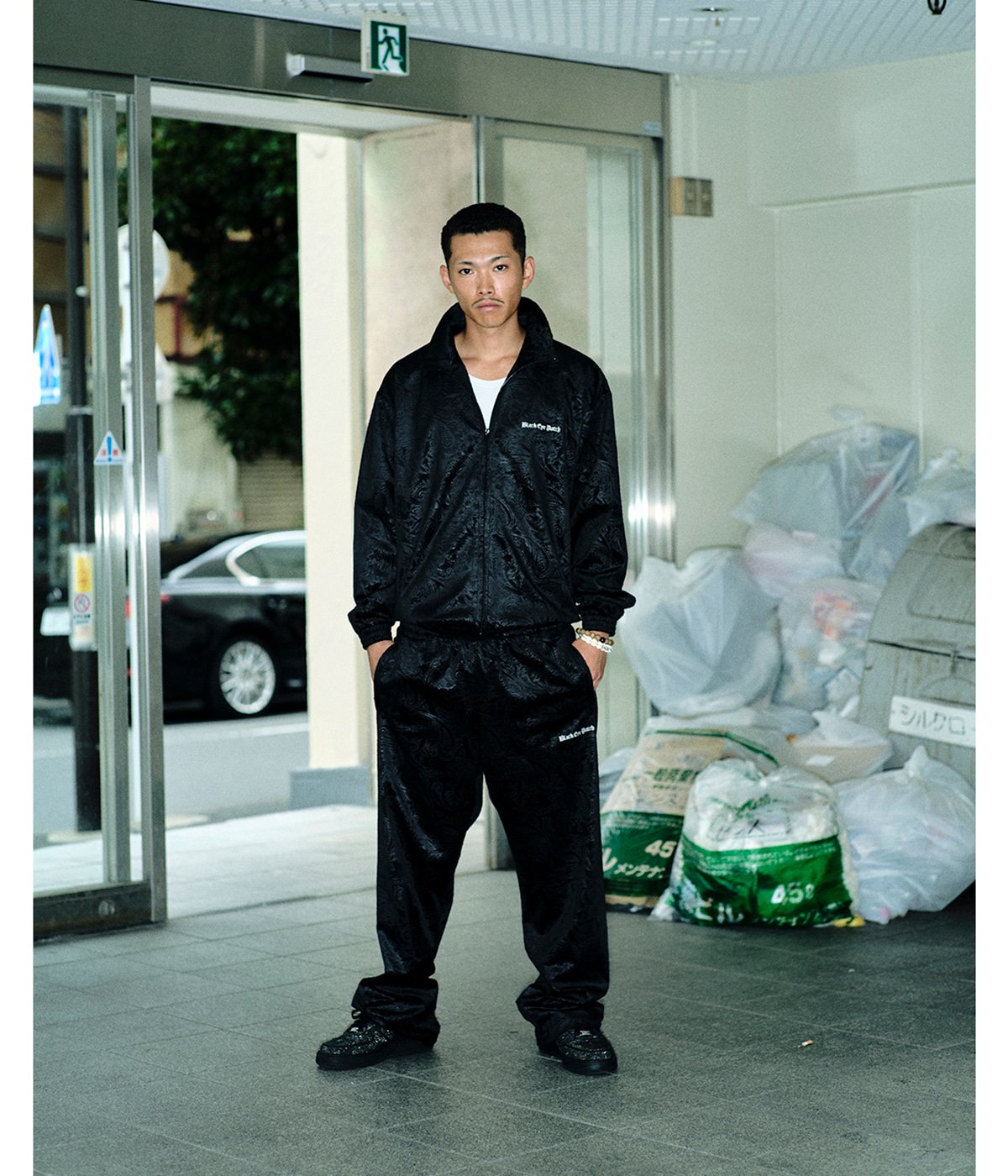 PAISLEY EMBOSSED TRACK JACKET | BlackEyePatch(ブラックアイパッチ