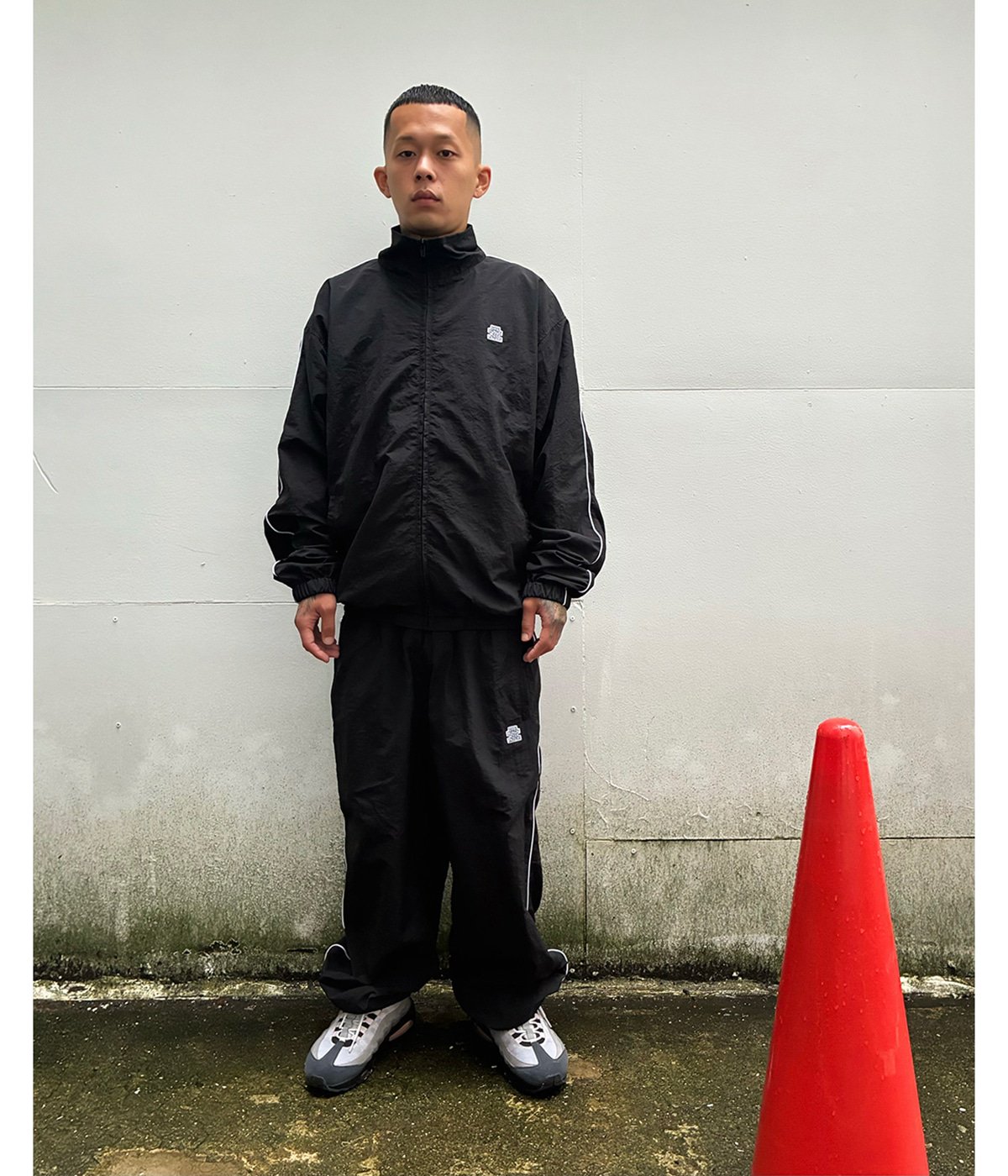 SMALL OG NYLON TRACK JACKET | BlackEyePatch(ブラックアイパッチ