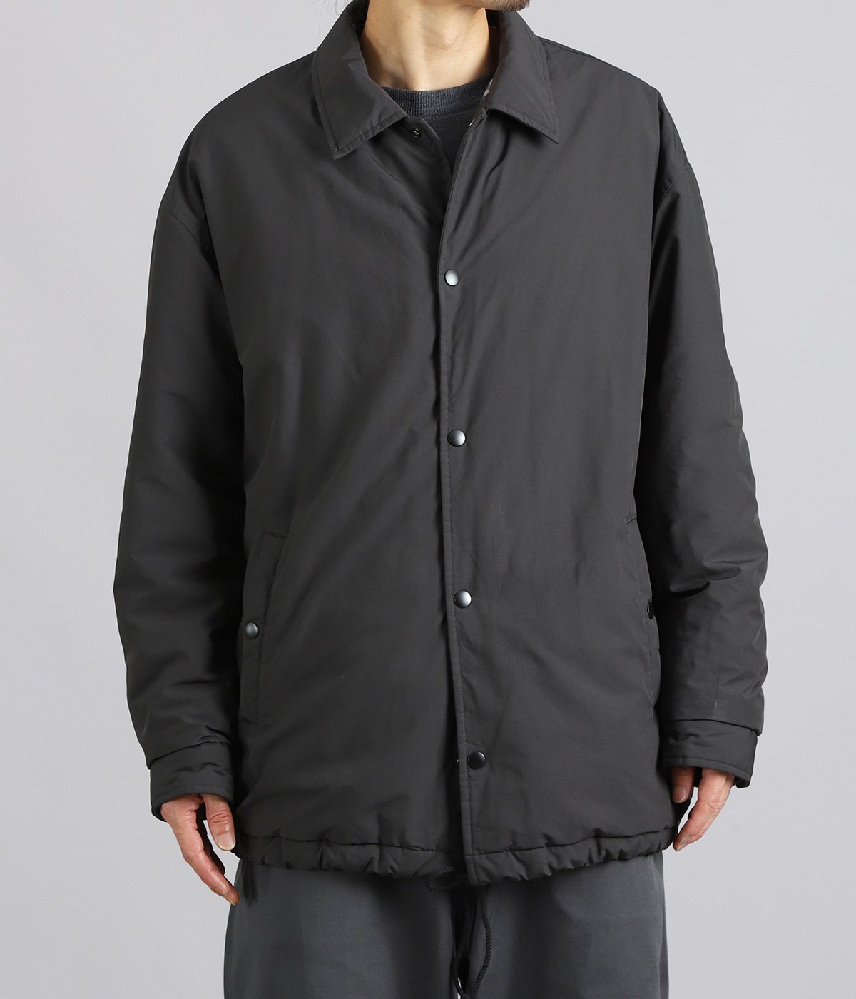 model（175cm / 60kg）B85 W75 H92 着用サイズ：3
