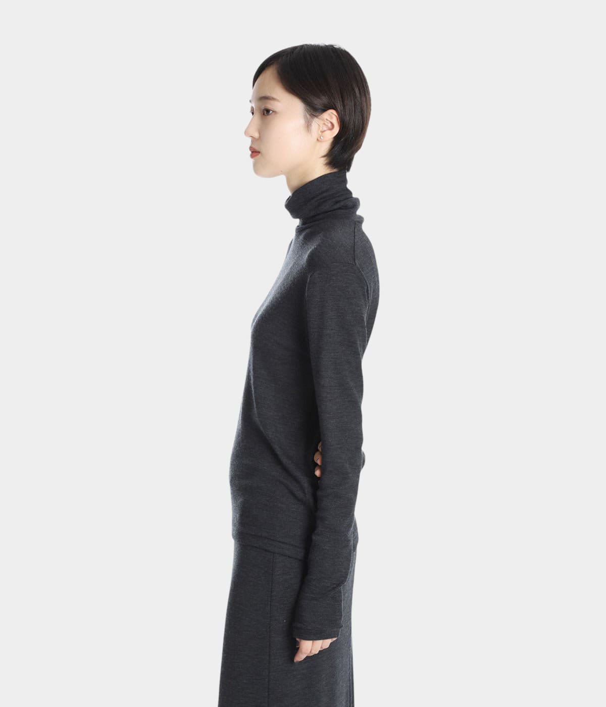 model（166cm） 着用サイズ：0