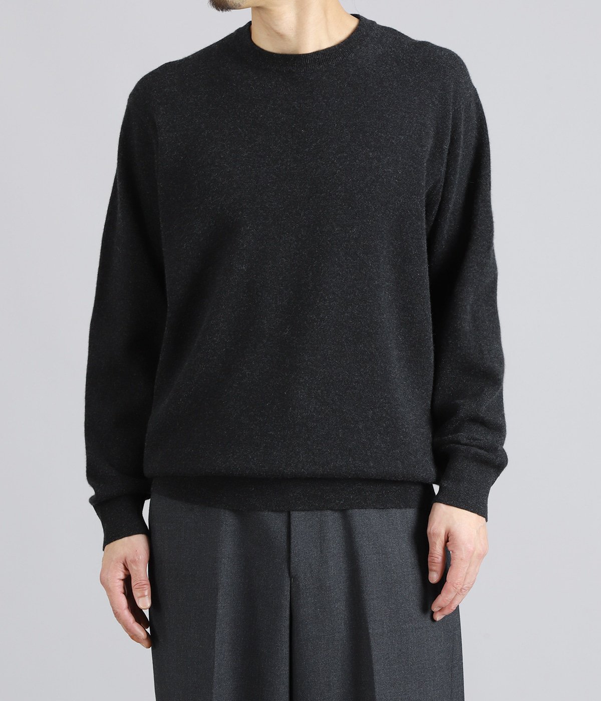 model（175cm / 60kg）B85 W75 H92 着用サイズ：2