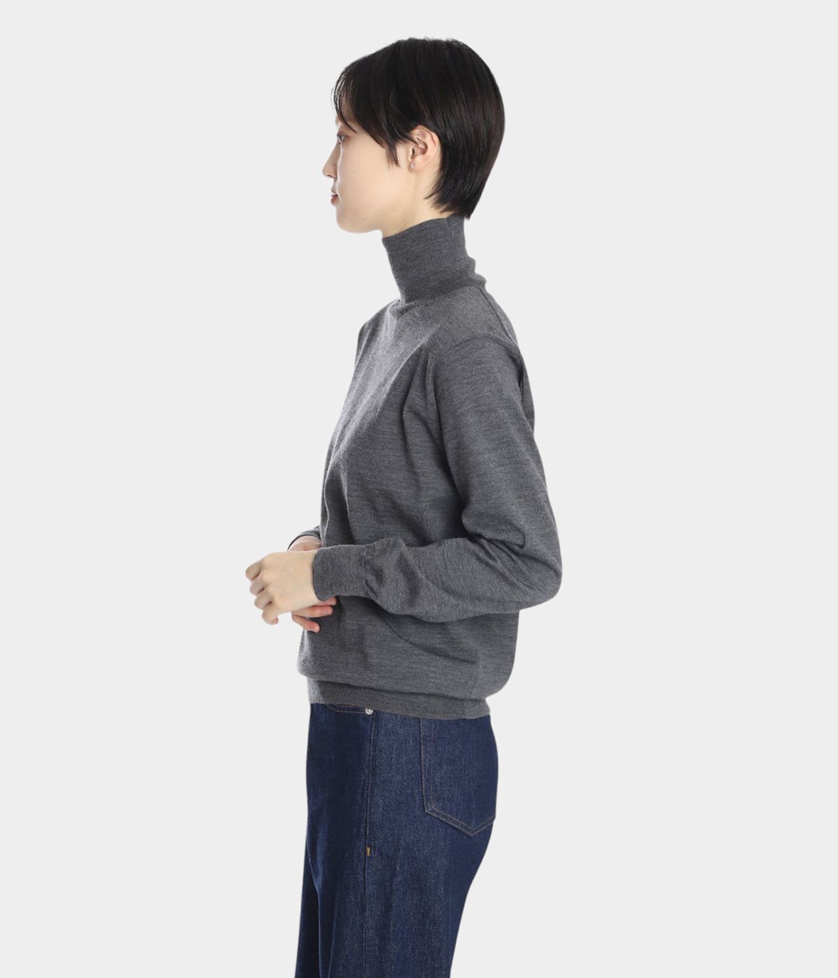 model（166cm） 着用サイズ：00