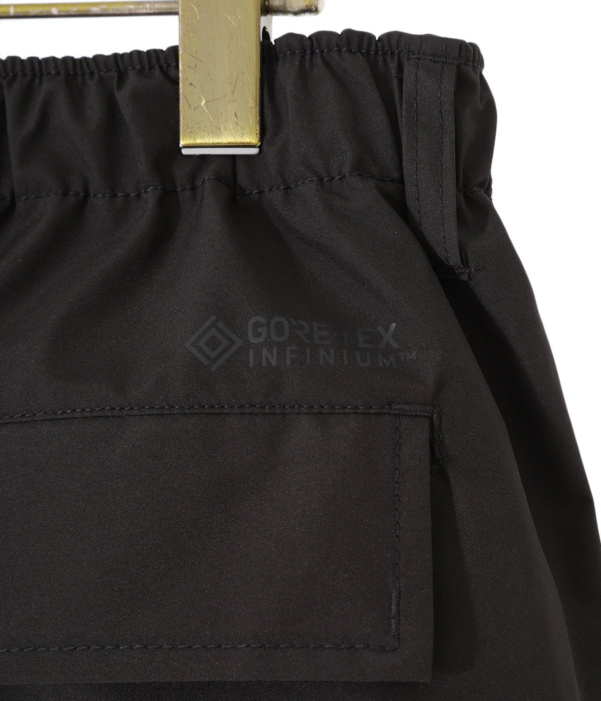 GORE-TEX INFINIUM Tech Field 6Pocket Shorts
