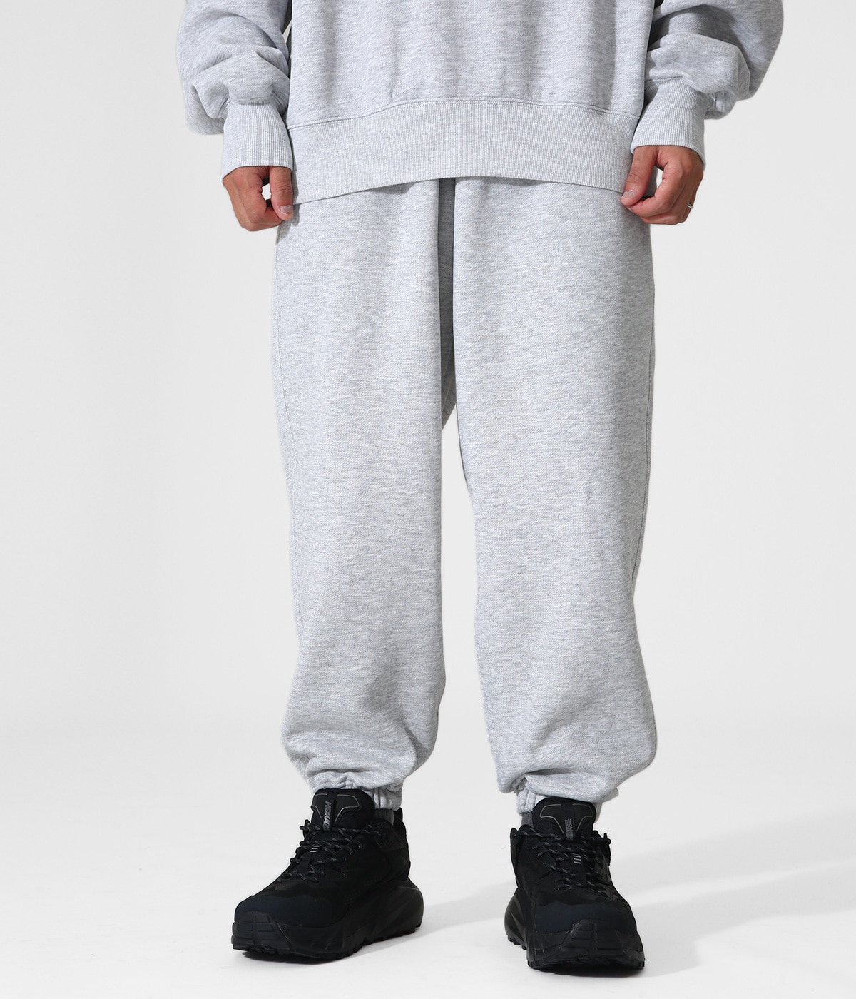 肌触りがいい DAIWA PIER39 TECH SWEAT PANTS