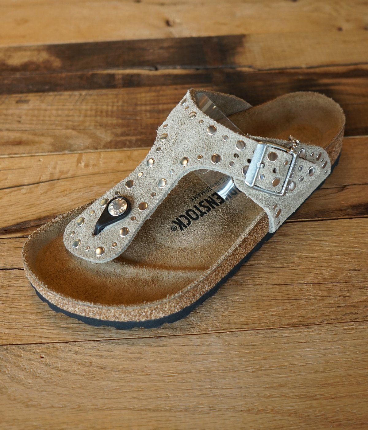 予約】Gizeh Rivet LEVE Taupe(レギュラー) | BIRKENSTOCK