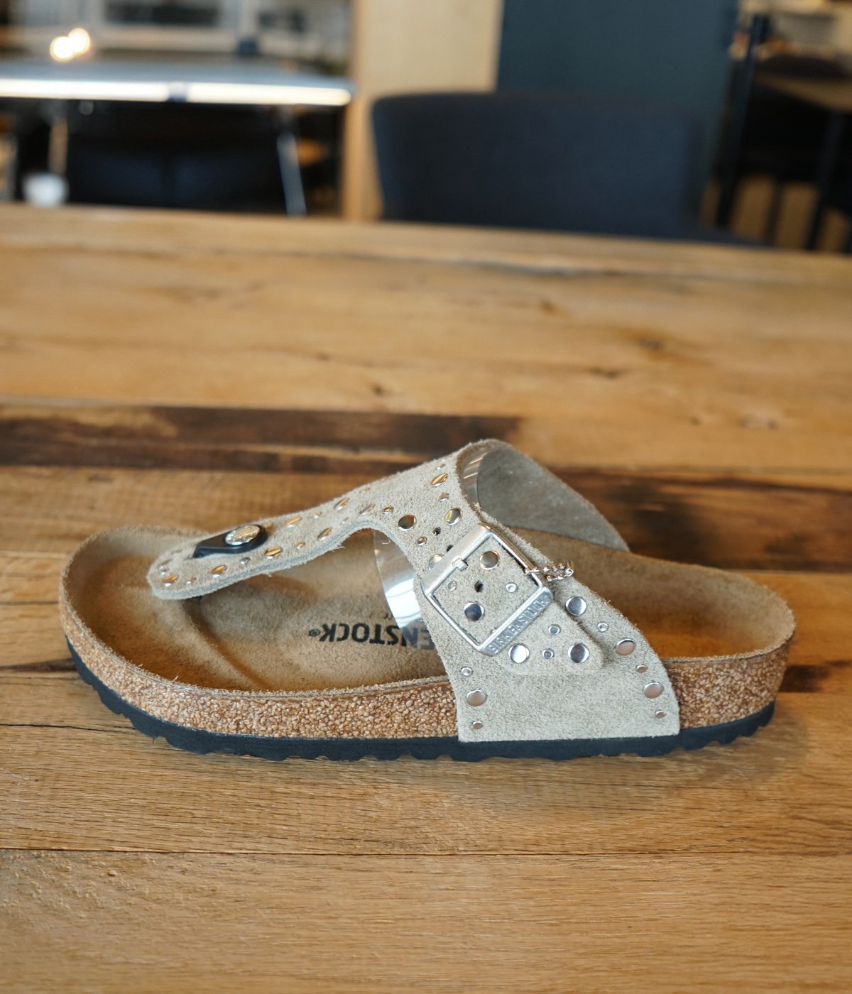 予約】Gizeh Rivet LEVE Taupe(レギュラー) | BIRKENSTOCK