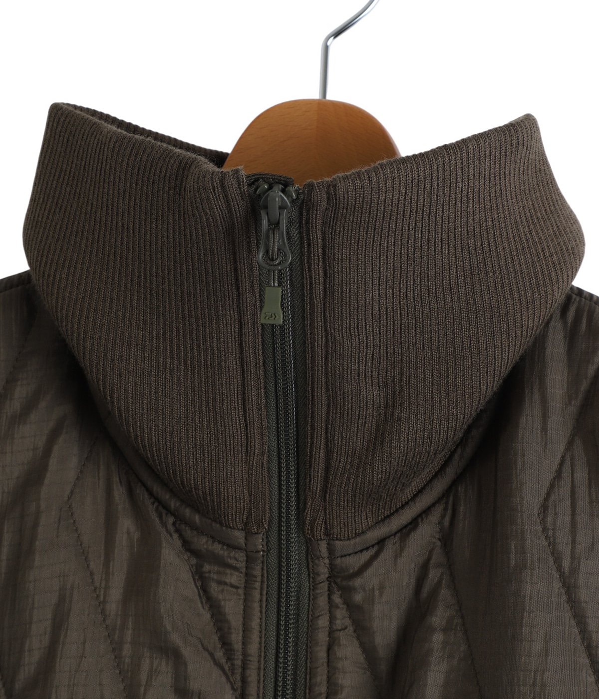 TECH ARMY QULTING HIGH NECK JACKET | DAIWA PIER39(ダイワ ピア