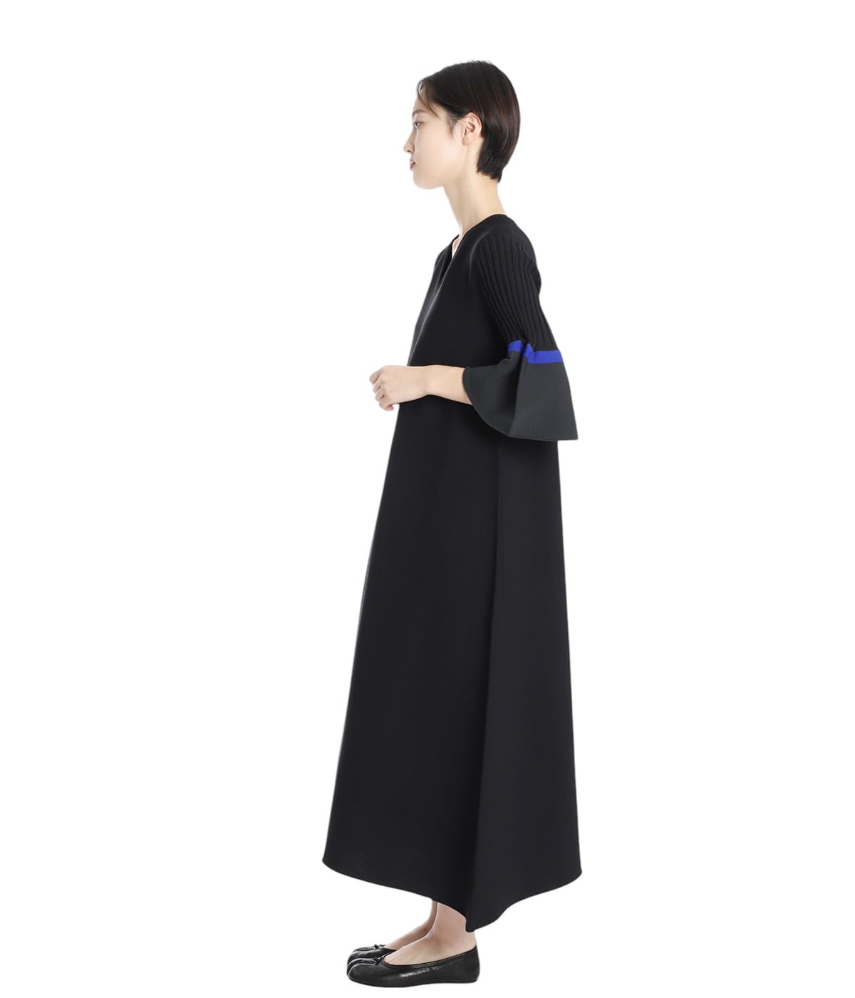 レディース】POTTERY SHORT BELL SLEEVE FLARE DRESS | CFCL