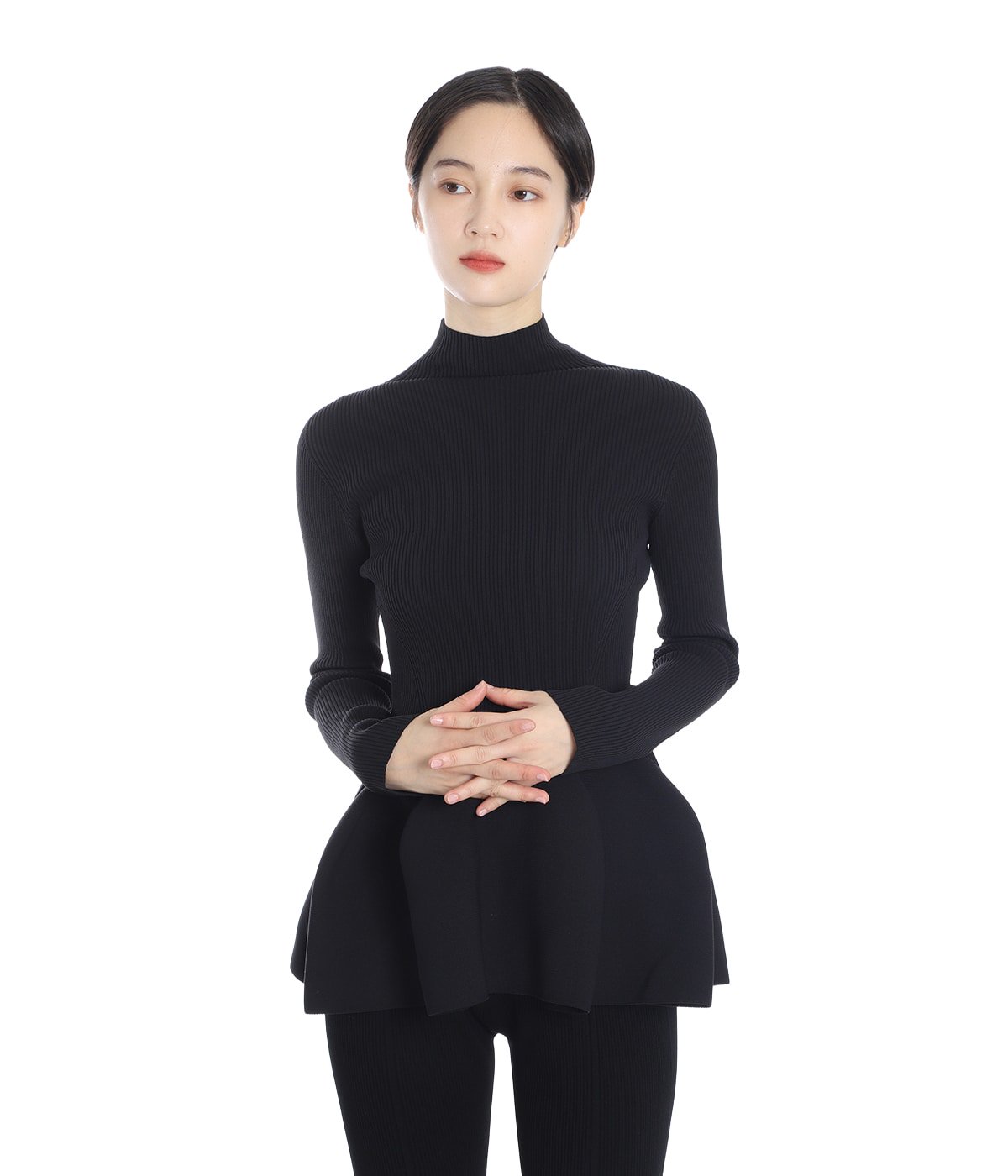model（166cm） 着用サイズ：1
