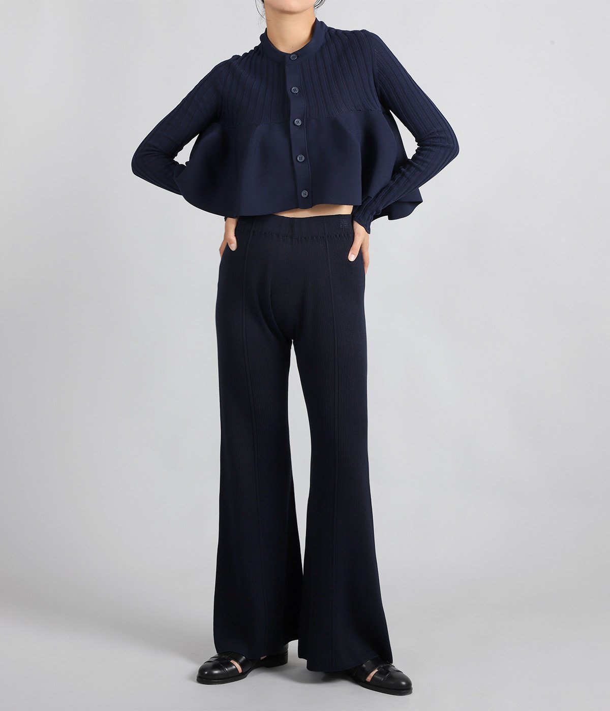 レディース】SOFT PORTRAIT TIGHT FLARE PANTS | CFCL(シーエフ