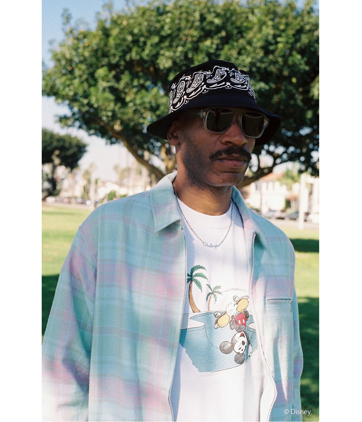 MICKEY MOUSE HAND PLANT TEE【BLACK】｜CHALLENGER｜MELTING