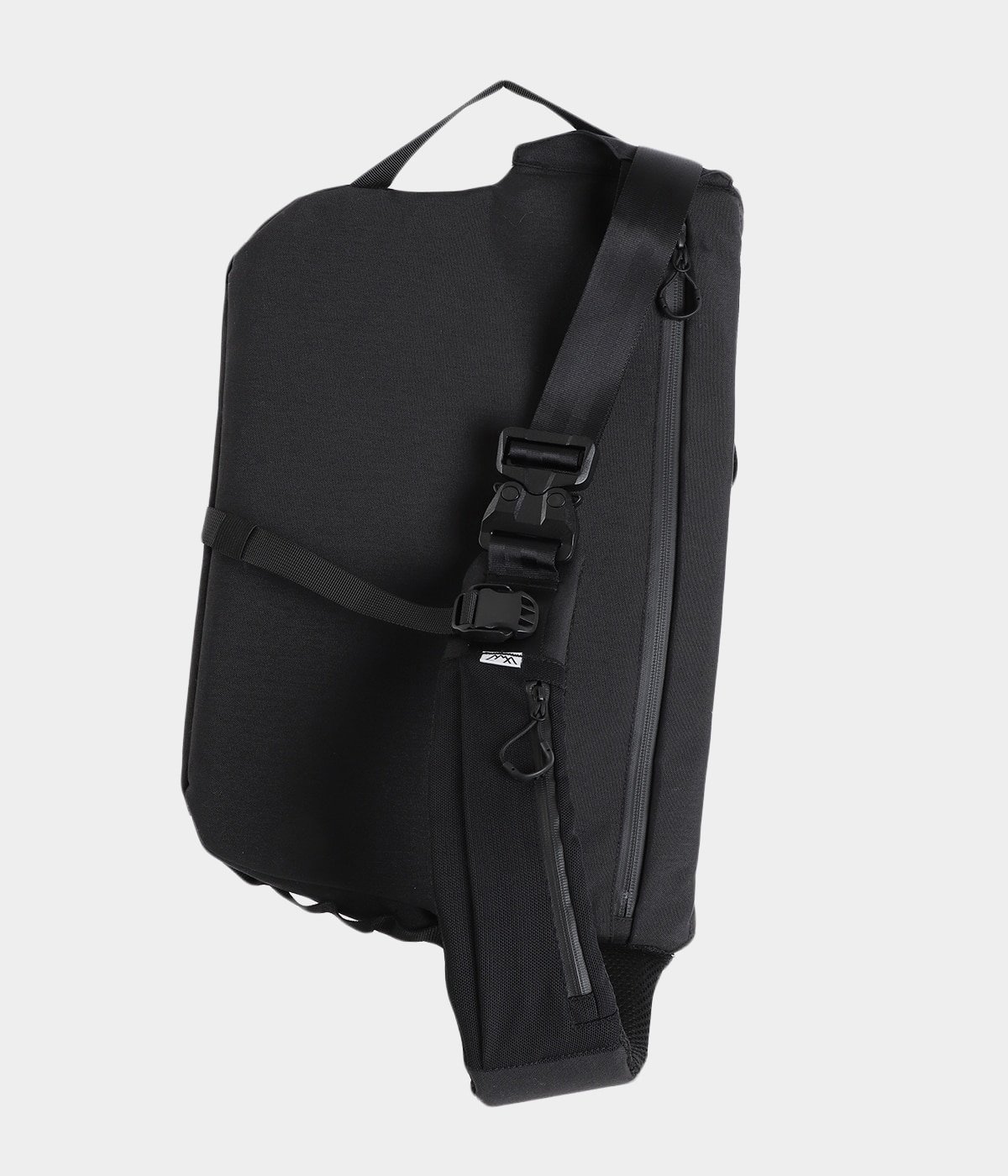 MESSENGER BAG SMOOTH NYLON | CMF OUTDOOR GARMENT(シーエムエフ