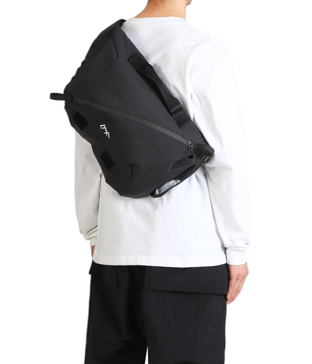 MESSENGER BAG SMOOTH NYLON | CMF OUTDOOR GARMENT