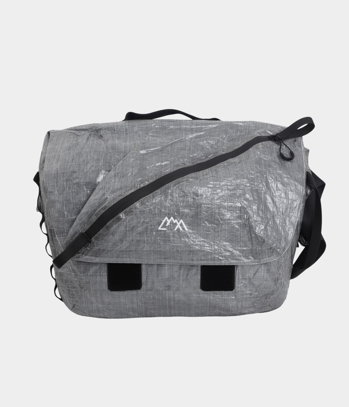 MESSENGER BAG DYNEEMA | CMF OUTDOOR GARMENT(シーエムエフ