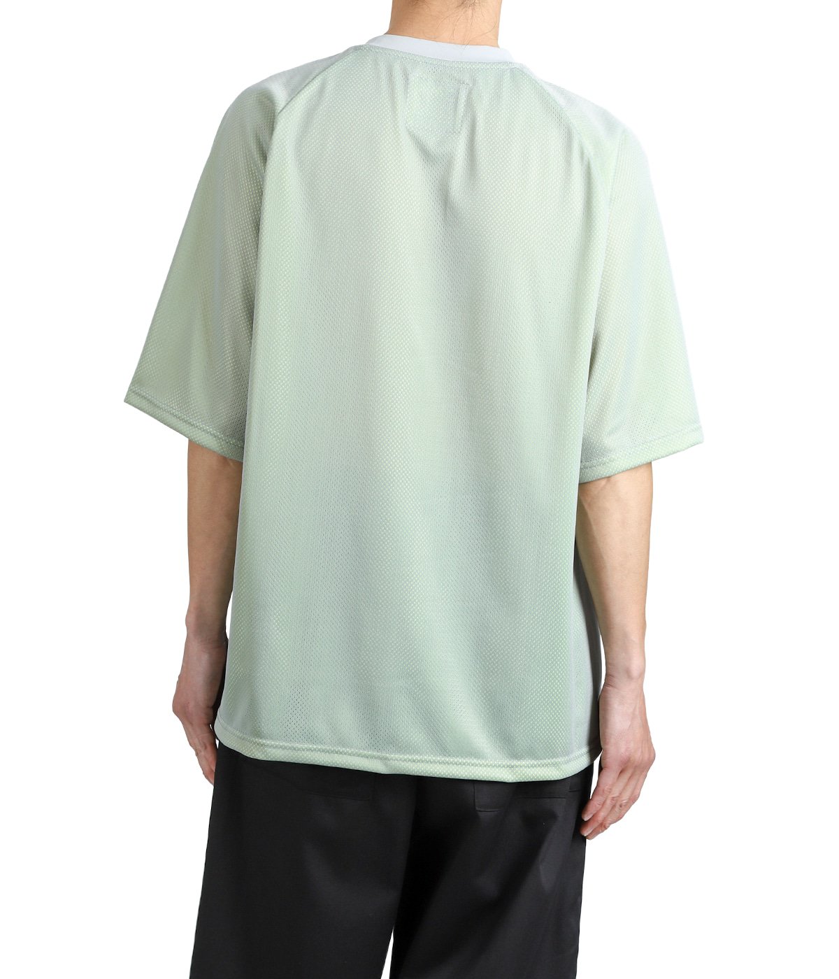 model(175cm / 60kg)B85 W75 H92 着用サイズ：L