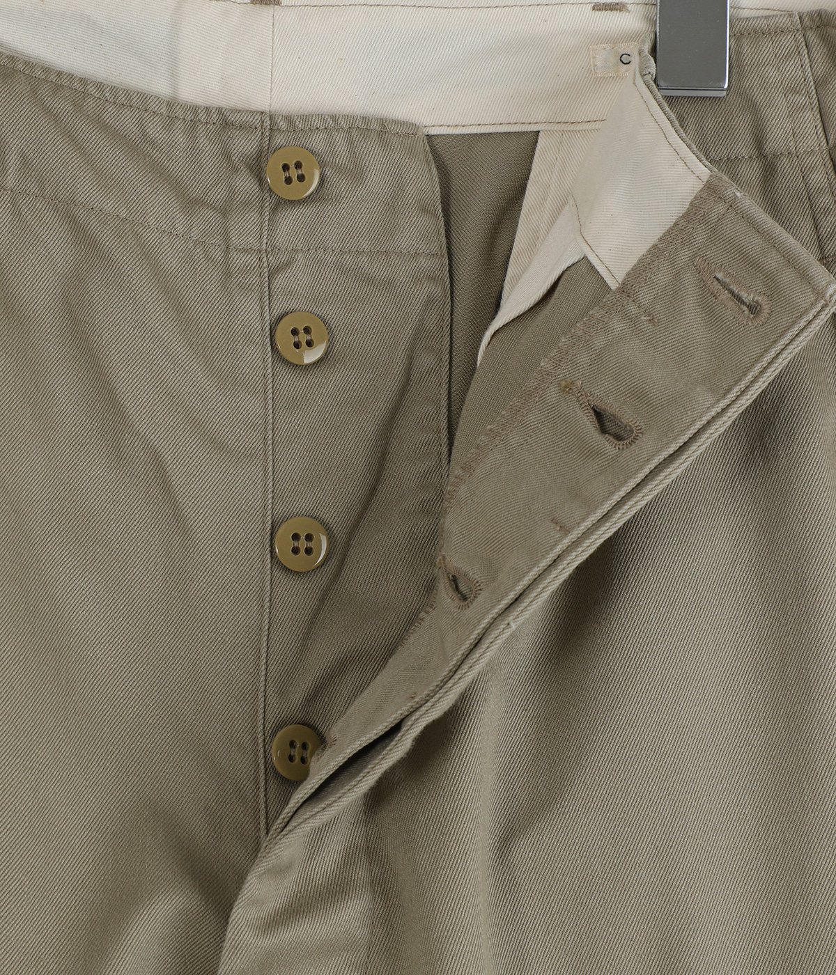 KHAKI チノパンツ | COMOLI(コモリ) / パンツ チノパンツ (メンズ)の