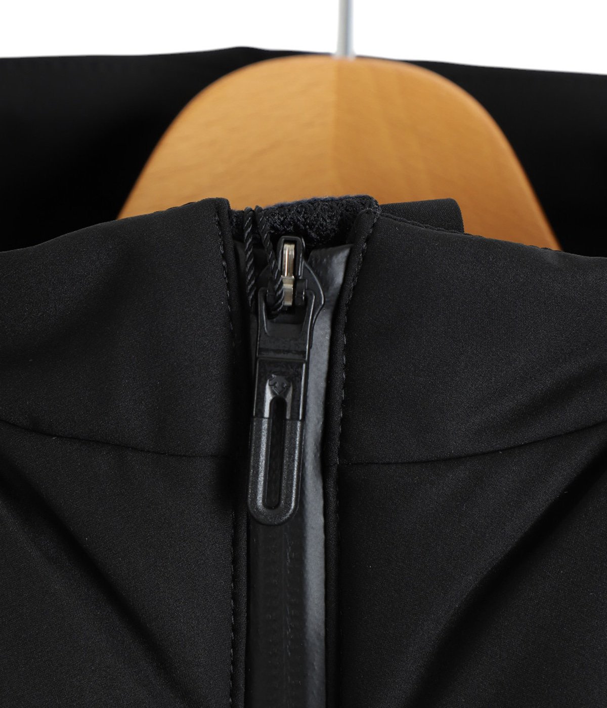 MIZUSAWA DOWN OVERSIZED JACKET “MOUNTAINEER“ | DESCENTE ALLTERRAIN
