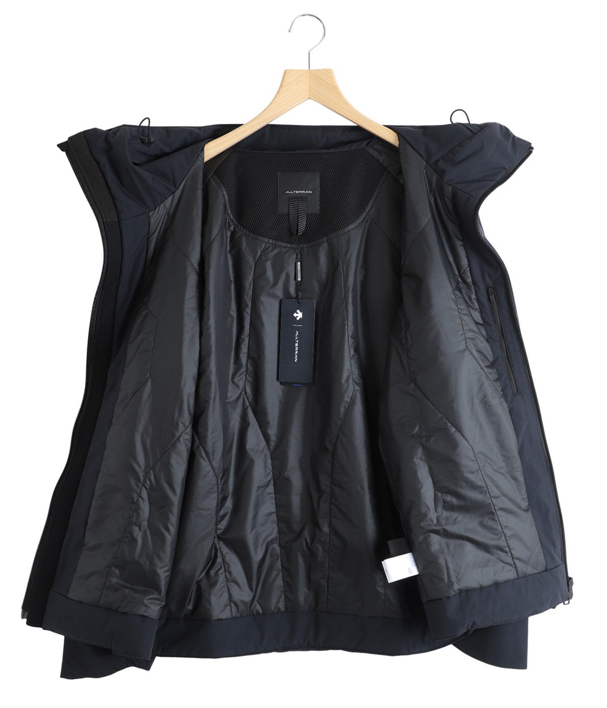 INSULATED LIGHTWEIGHT JK | DESCENTE ALLTERRAIN(デサントオルテ
