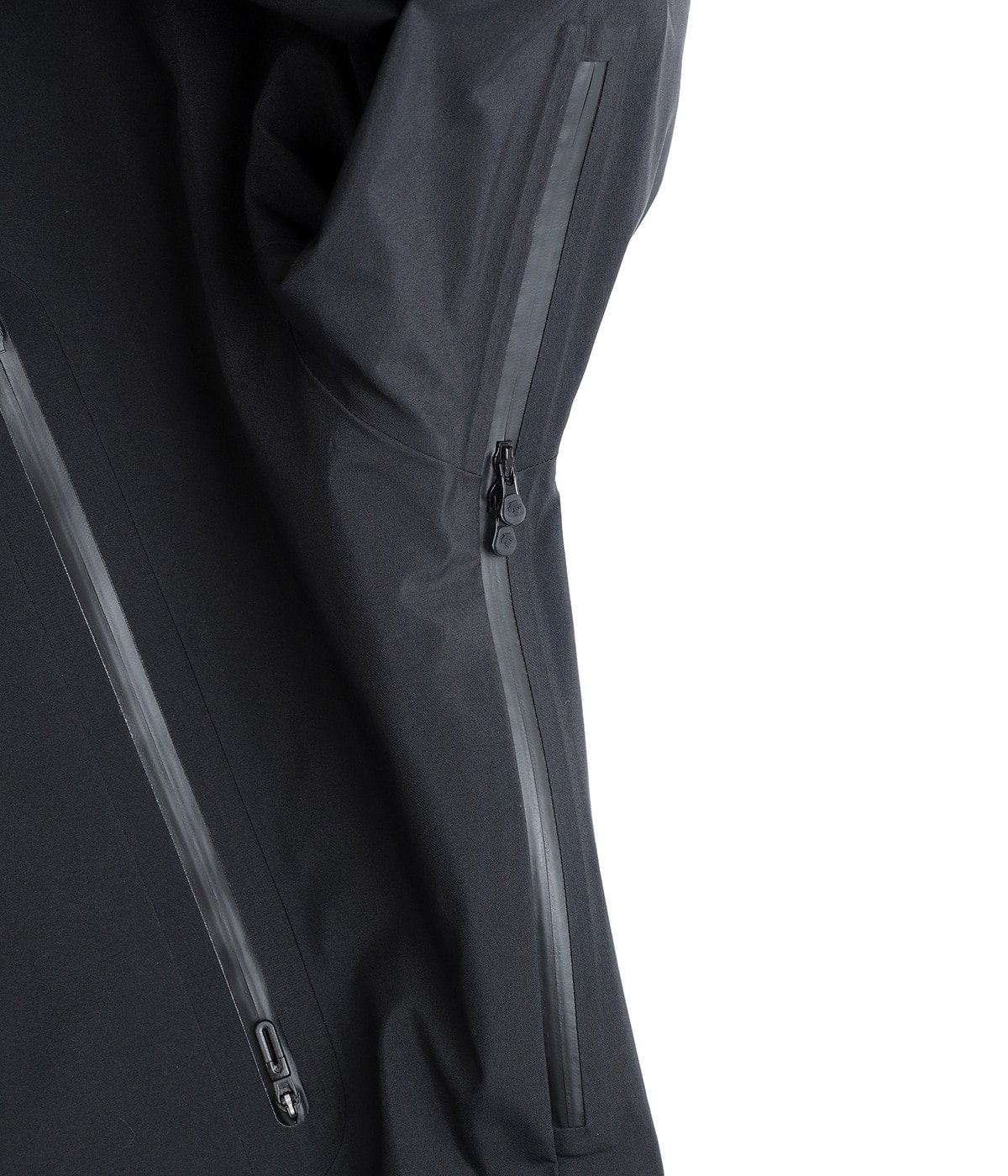 HARD SHELL JACKET “GORE-TEX C-KINT CREAS“ | DESCENTE ALLTERRAIN