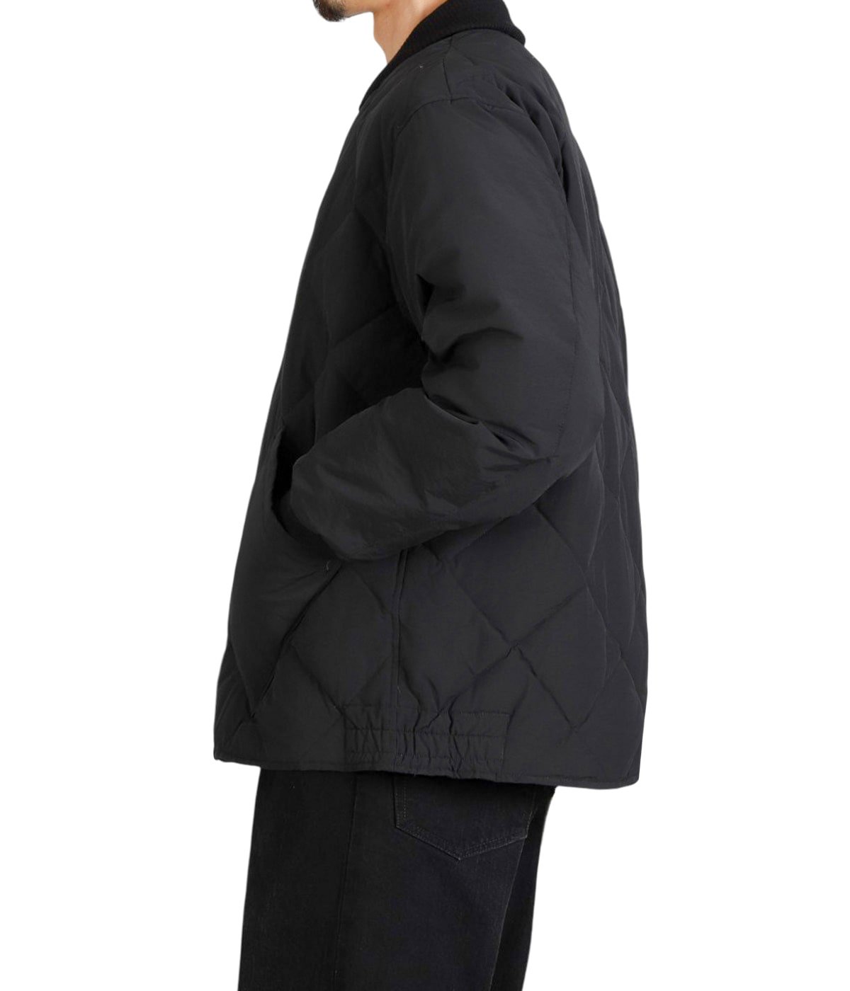 model（175cm / 60kg）B85 W75 H92 着用サイズ：L
