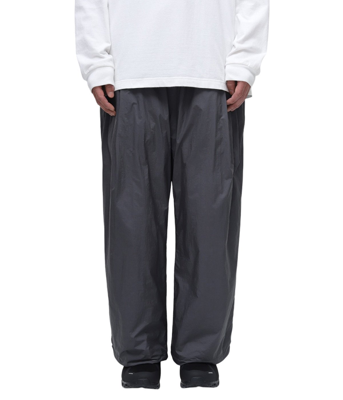 Insulated air wide pants | alk phenix(アルクフェニックス) / パンツ