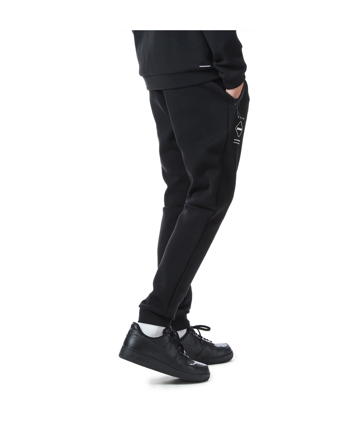 F.C.R.B. 22AW TECH SWEAT TRAINING PANTS | angeloawards.com