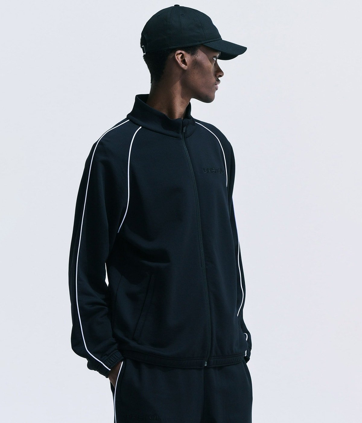 CLASSIC TRACK JACKET | F.C.Real Bristol(エフシーレアル CLASSIC TRACK JACKET | F.C.Real Bristol(エフシーレアル