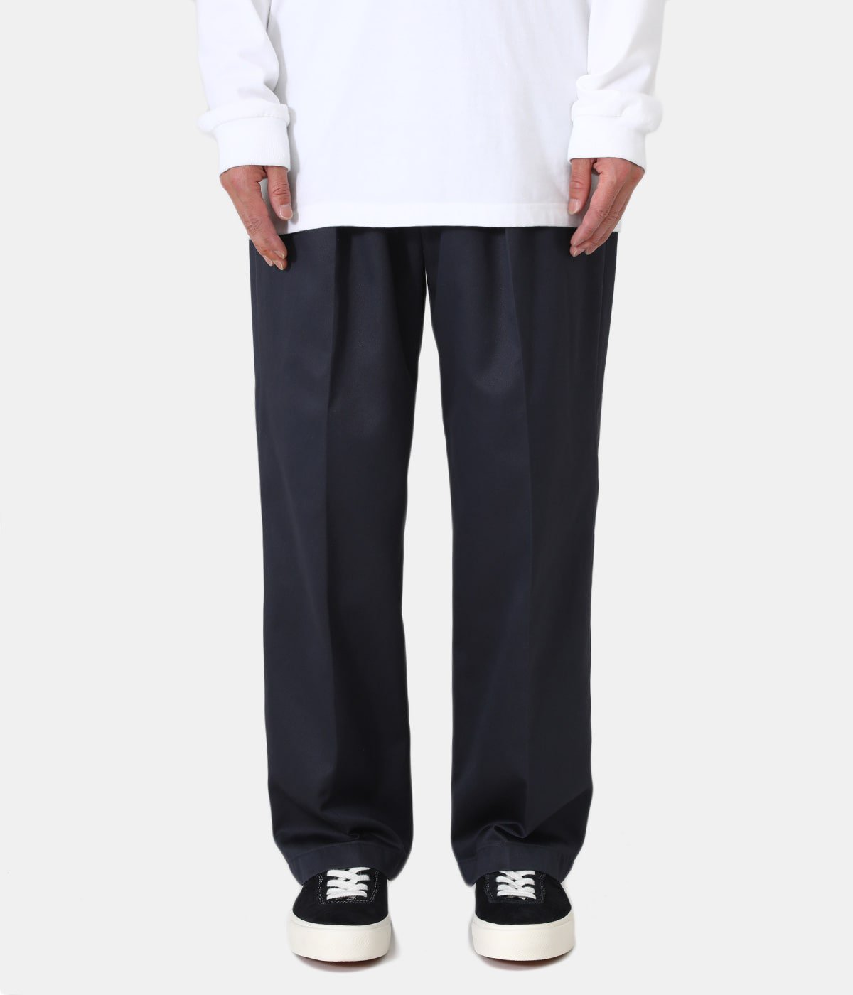 FARAH Two-tuck Wide Tapered Pants 34