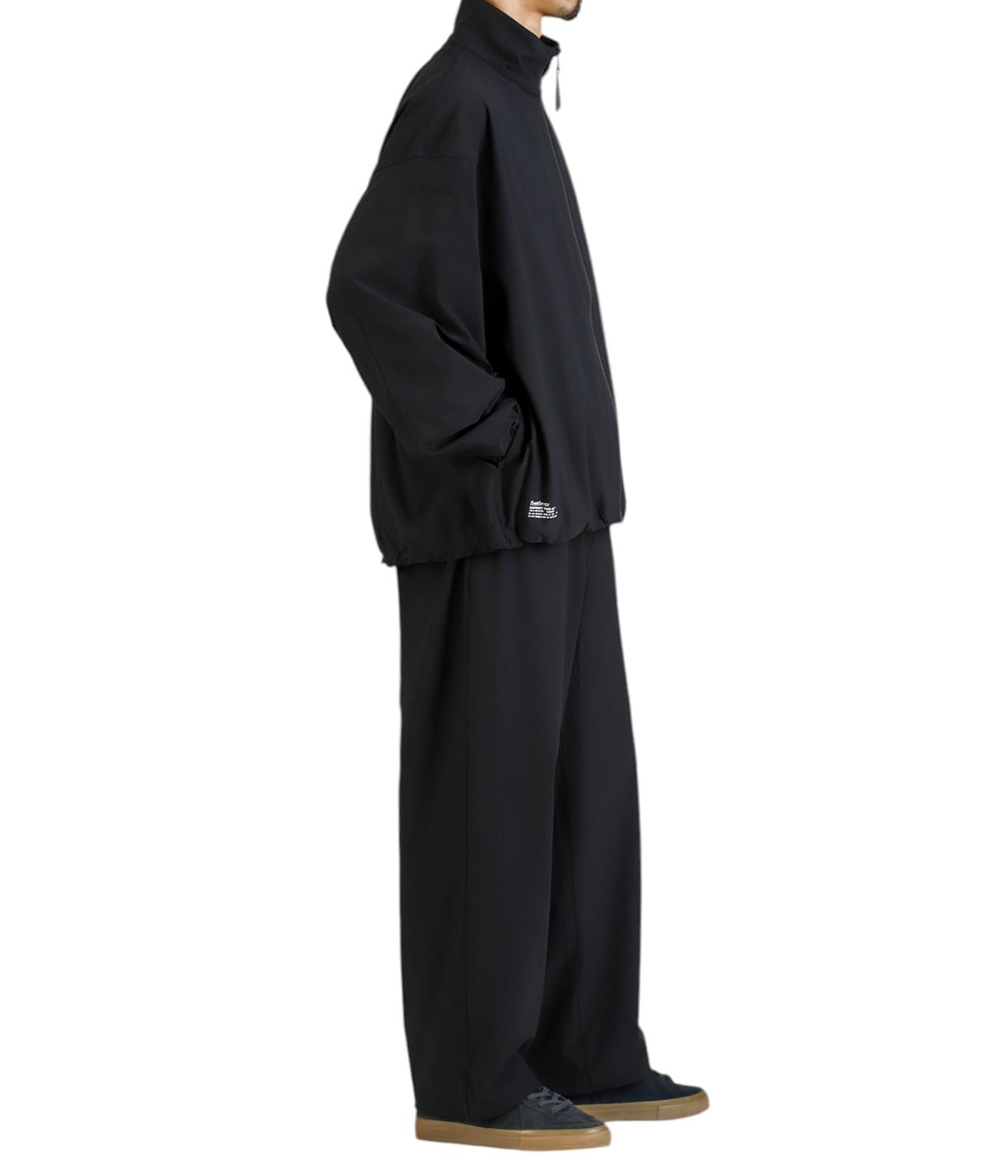 CORPORATE TRACK SUIT | FreshService(フレッシュサービス