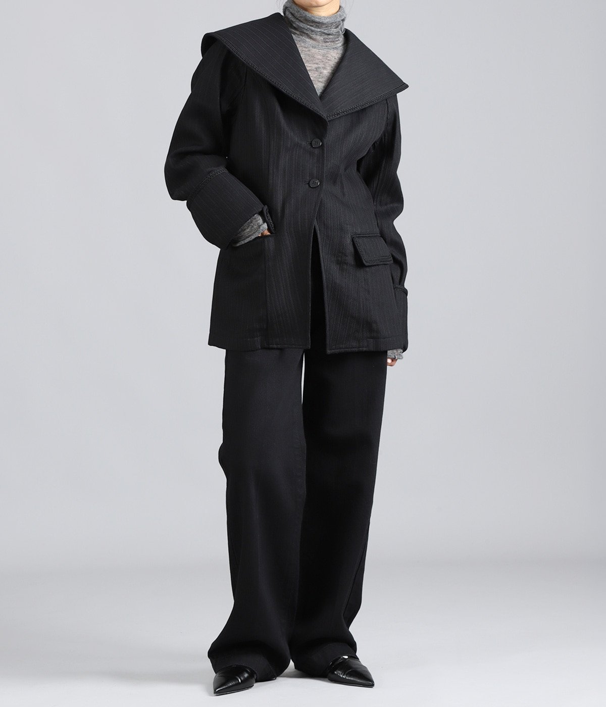 model（162cm） 着用サイズ：36