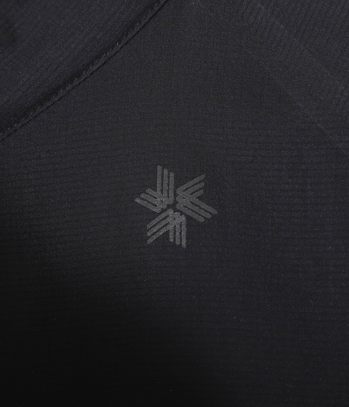 Short Zip Floating Wind Shell Jacket | Goldwin(ゴールド