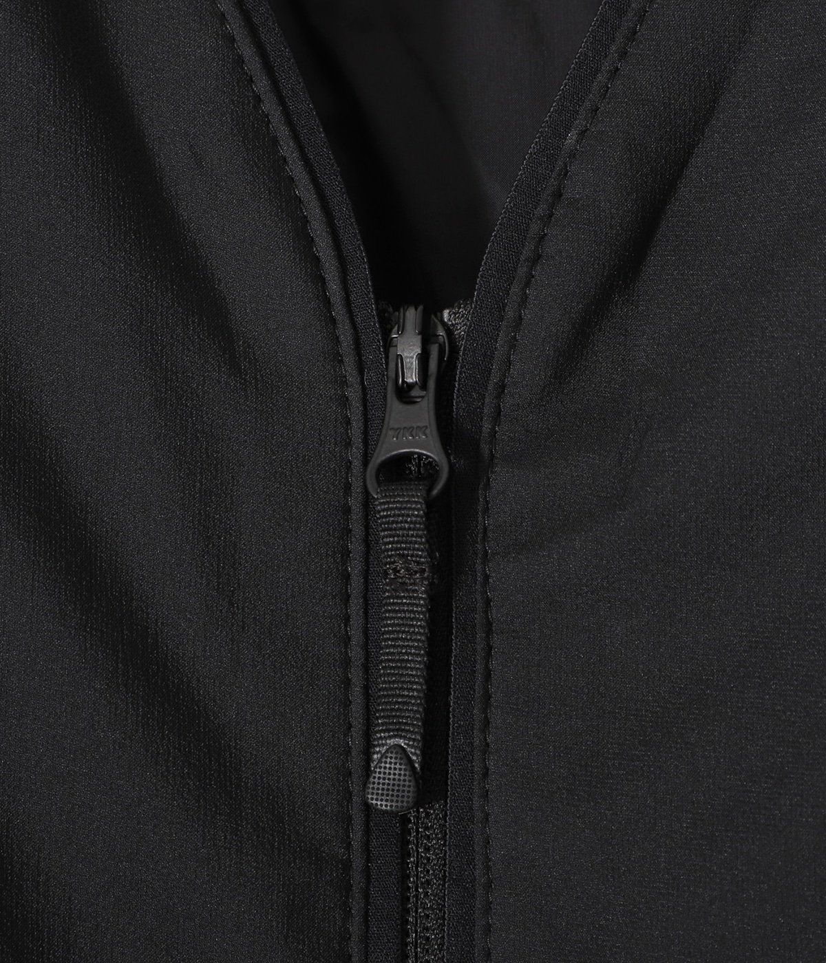 V-neck Zip Down Cardigan | Goldwin(ゴールドウイン
