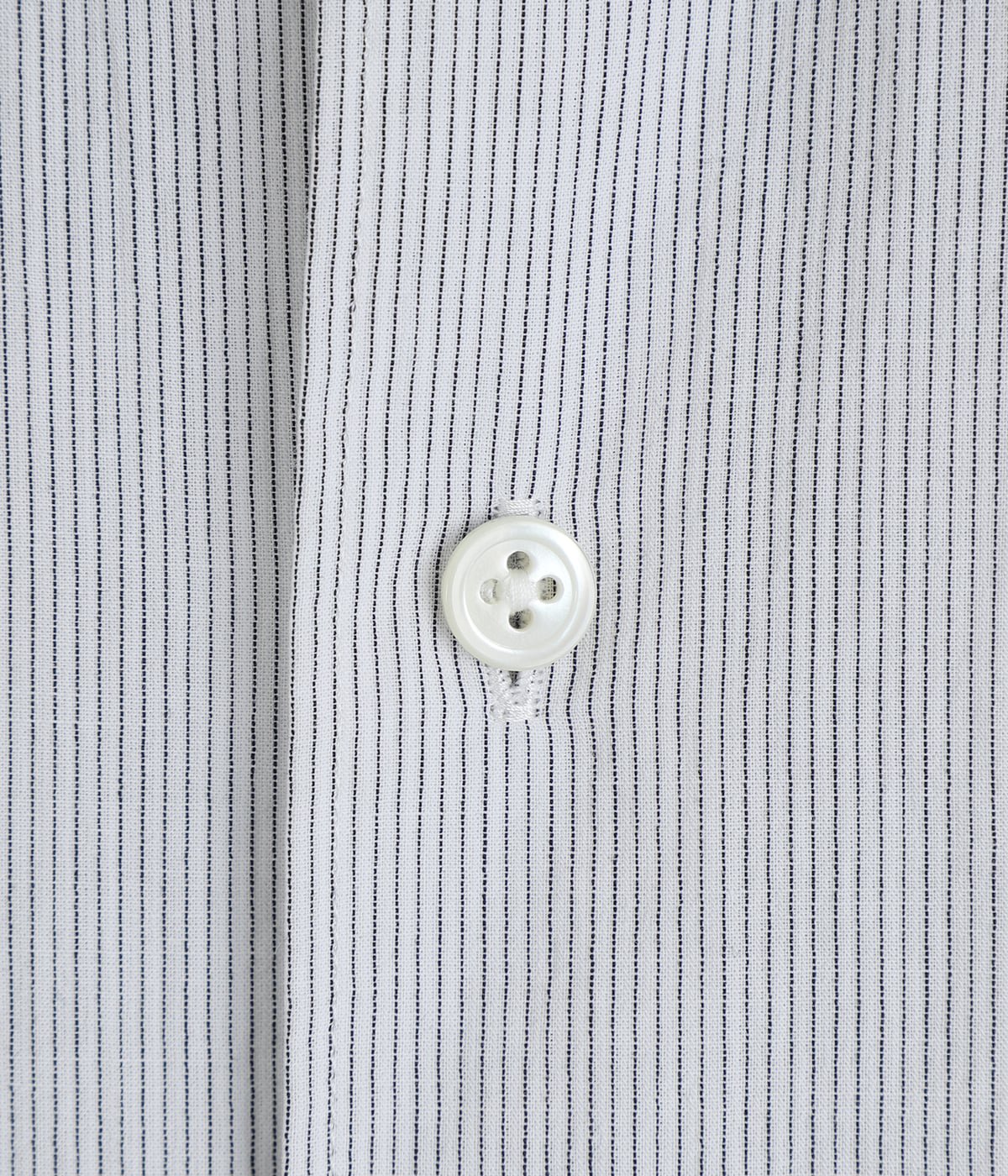 Fine Cotton Seersucker Striped Shirt | Goldwin(ゴールドウイン