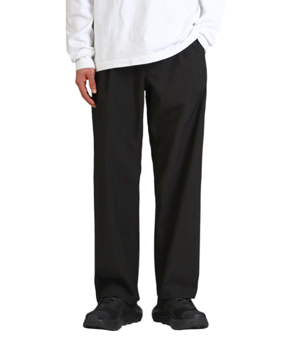 model（175cm / 60kg）B85 W75 H92 着用サイズ：2