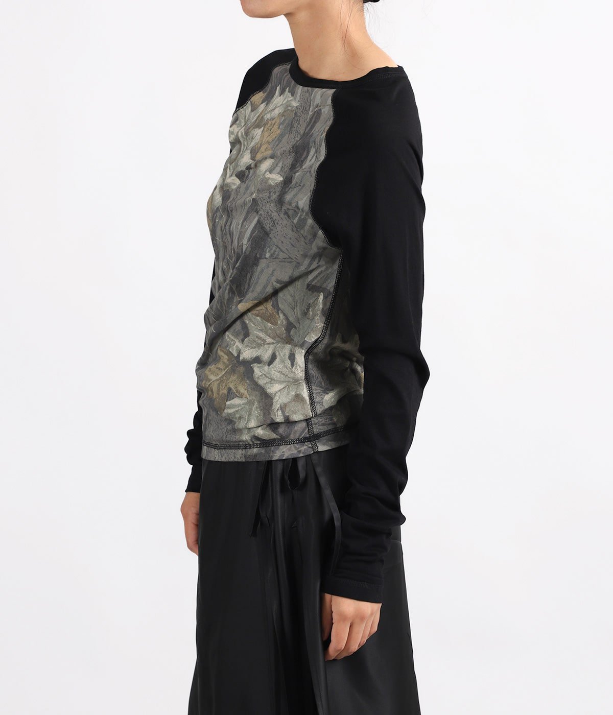 model（162cm） 着用サイズ：M