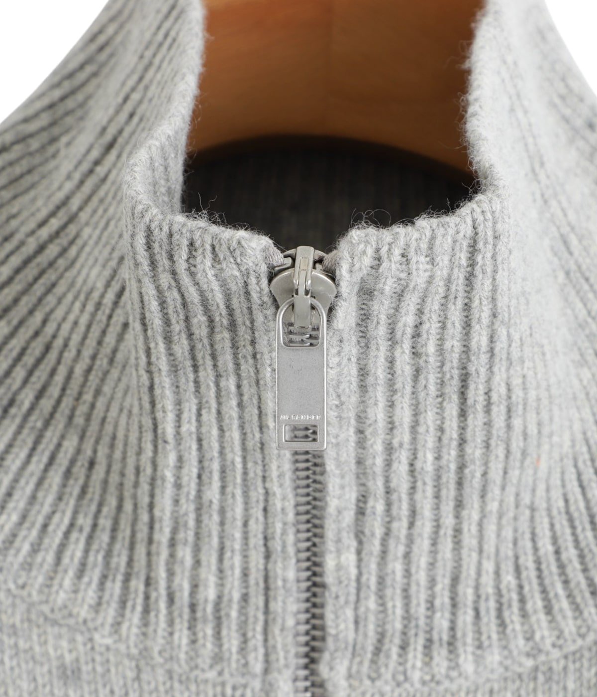 レディース】ZIP UP LS CARDIGAN W/ PADDED DETAILS | JIL SANDER(ジル レディース】ZIP UP LS CARDIGAN W/ PADDED DETAILS | JIL SANDER(ジル