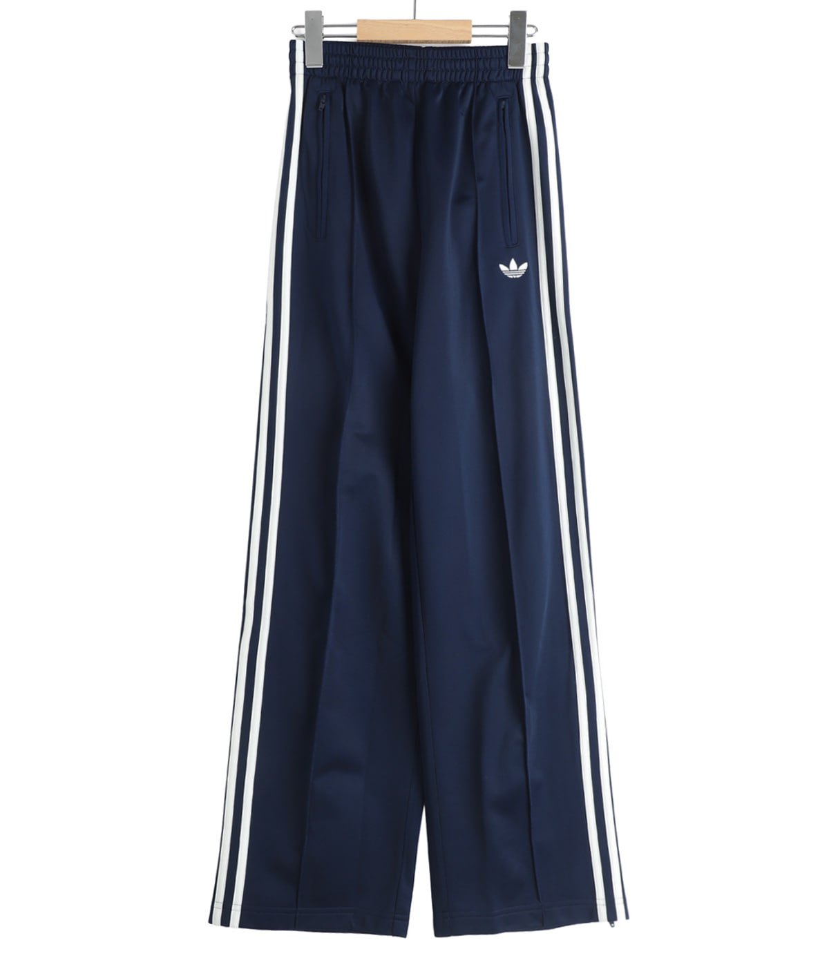 レディース】FIREBIRD LOOSE TRACK PANTS | adidas Originals