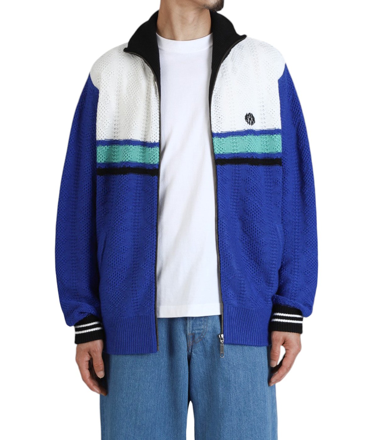 model（175cm / 60kg）B85 W75 H92 着用サイズ：11