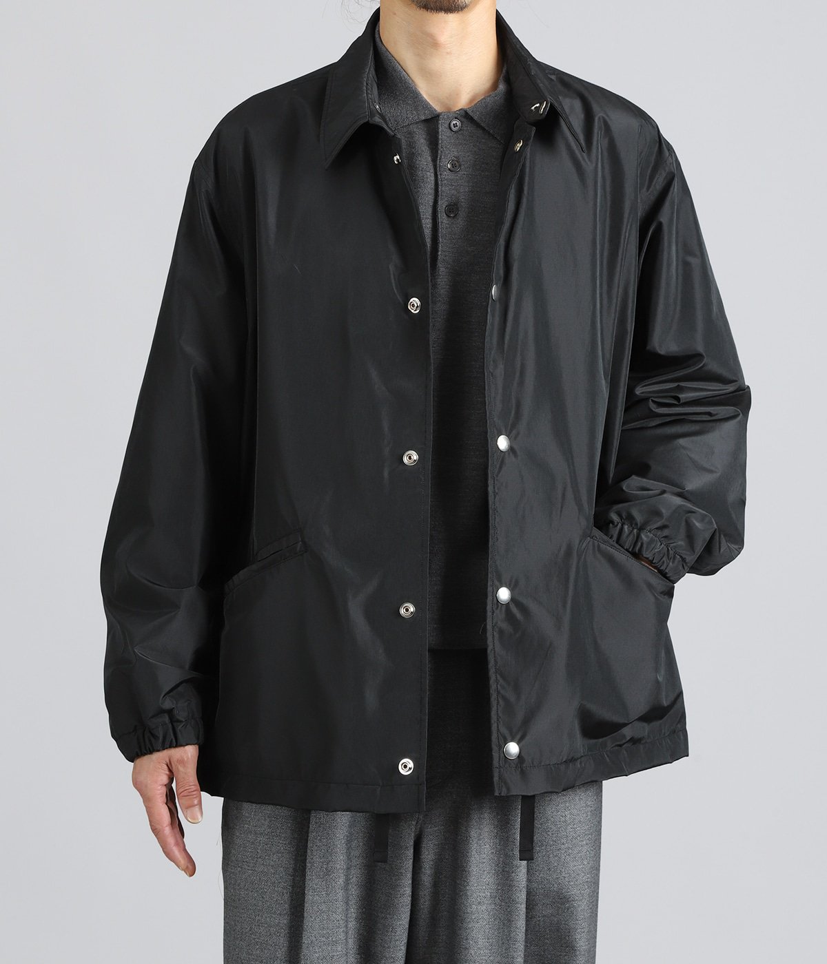 model（175cm / 60kg）B85 W75 H92 着用サイズ：3