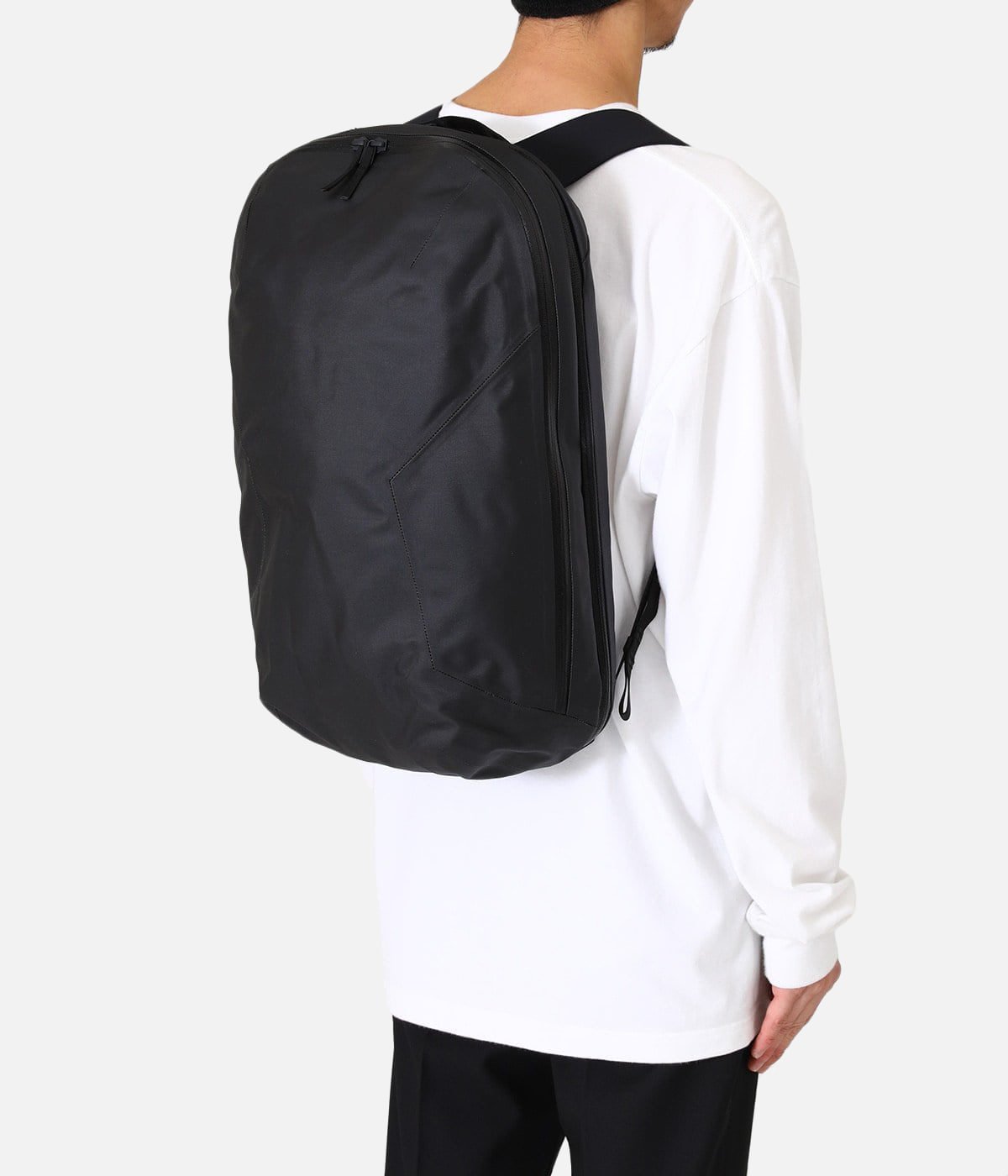 ARC'TERYX VEILANCE Nomin pack横30